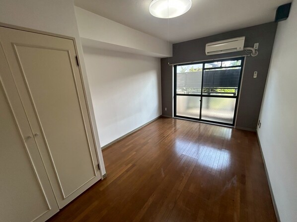 ジュネス伊伝居Ⅱの物件内観写真